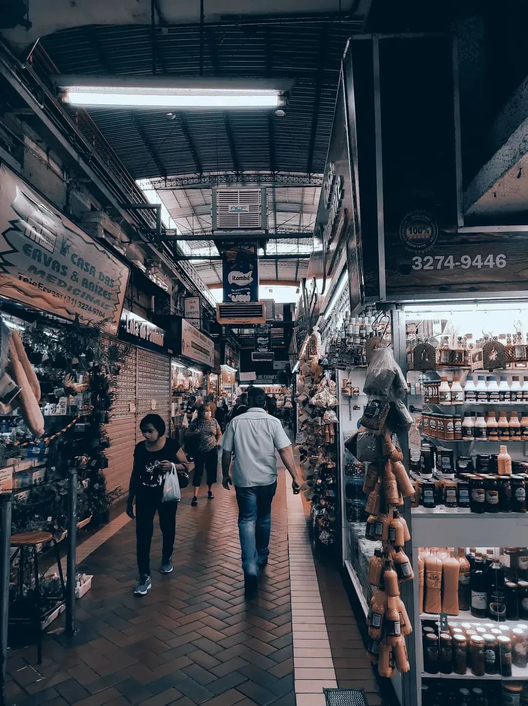 How to Spot Emerging Consumer Trends Before They Go Mainstream